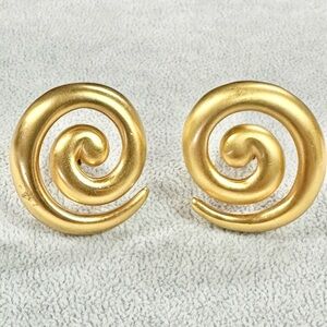 Vintage Chunky Brush Gold Tone Spiral Swirl Clip On Statement Earrings